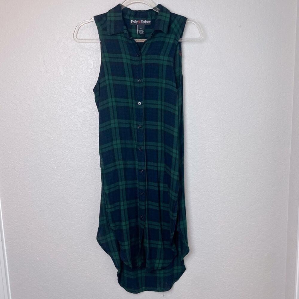 POLLY & ESTHER Navy & Green Plaid Button Up Tunic Size M